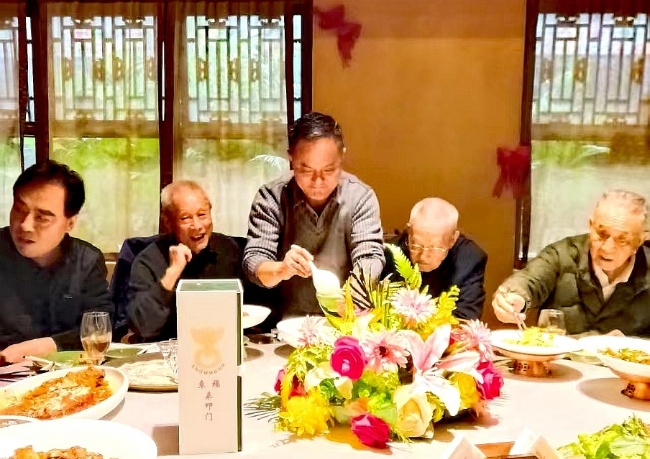 香山叶正红   重阳情更浓(图15) 香山叶正红   重阳情更浓(图15)